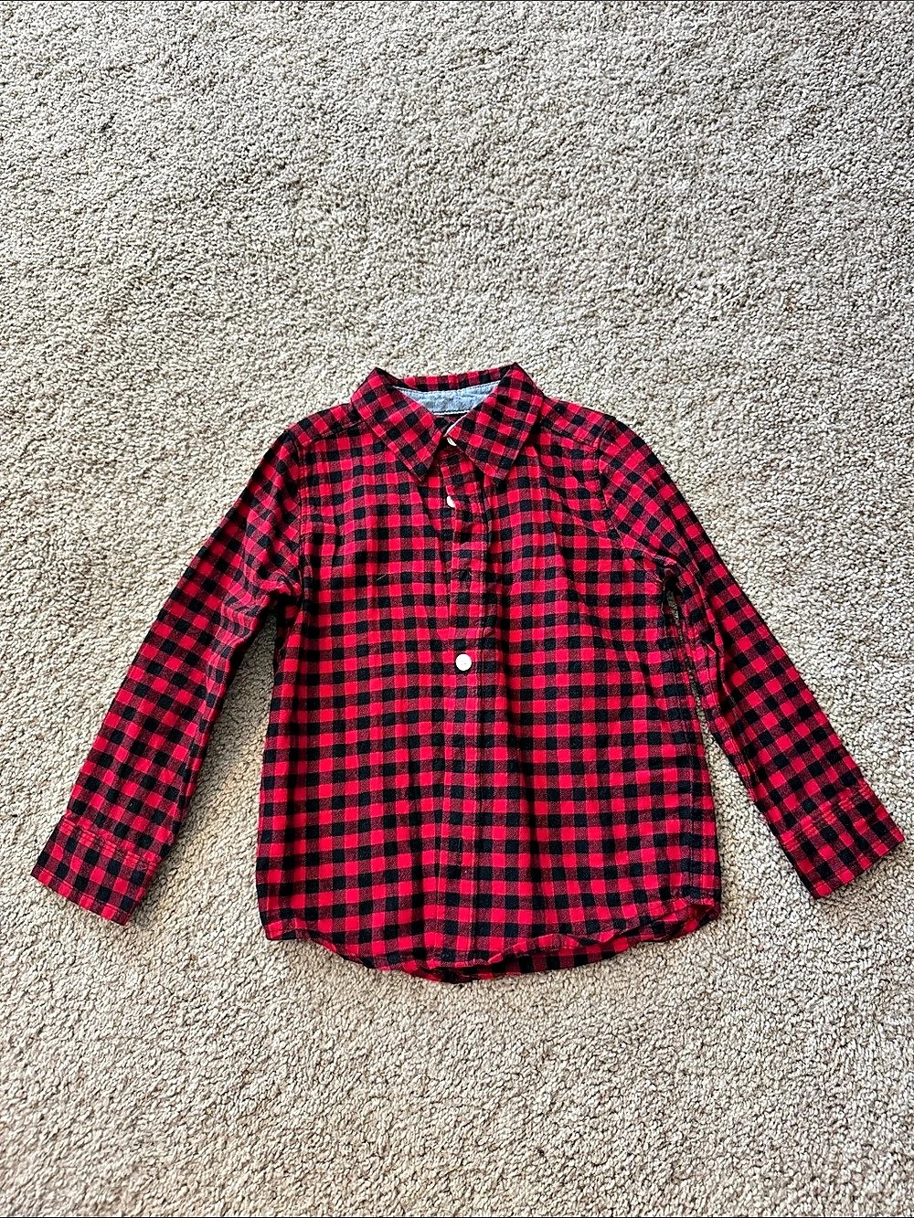 OshKosh Kids Checkered Button Down in Red & Black Size 3T